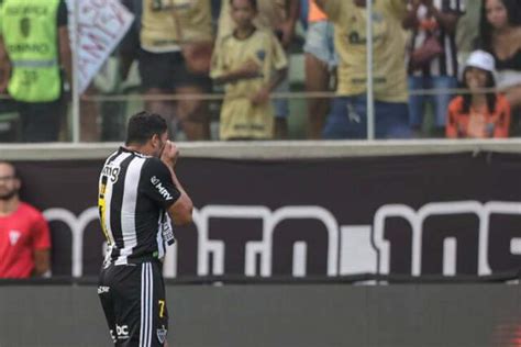 Hulk decide e Atlético MG garante vaga na final do Campeonato Mineiro