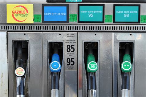 Carburant Pourquoi Les Prix La Pompe Repartent La Hausse