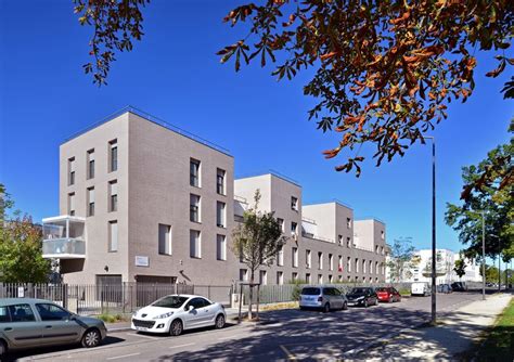 Les Mureaux Logements Collectifs Et Individuels Group S K Hut