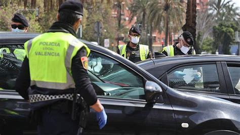 Valencia La Policía Local Pone 800 Multas Por Las Mascarillas Y Avisa