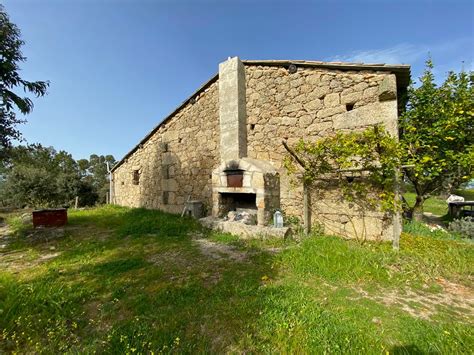 Bed Farmhouse For Sale In S O Miguel De Acha S O Miguel De Acha