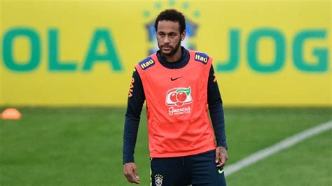 Ex Advogado De Mulher Que Acusa Neymar Diz Que Ela Havia Relatado