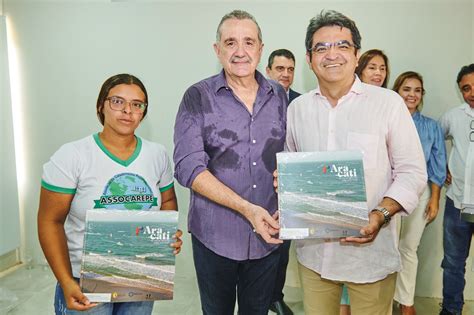 Assinada Ordem de Serviço da Central Municipal de Reciclagem do Aracati