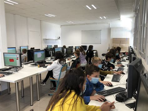 Ça Y Est La Nouvelle Salle Informatique Est Fonctionnelle