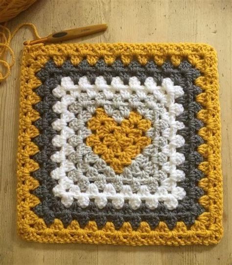 Pin By Patricia Grolemund On Crochet Granny Square Crochet Patterns