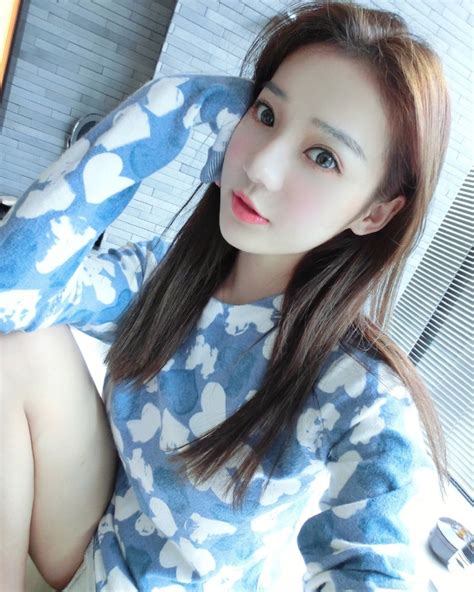 Th M M T Hot Girl Tri U Follow B T Photoshop Qu Bi T Tin V O Ai Tr N I N Y N A Y