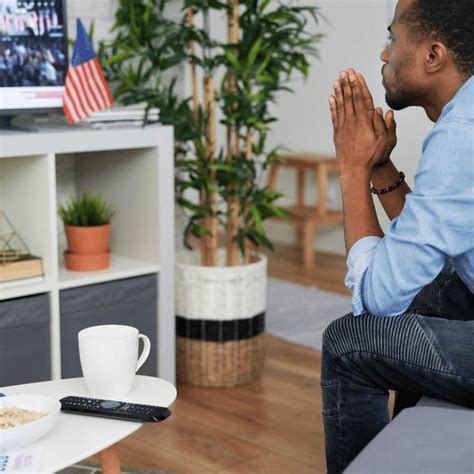 Im A Gay Former Secret Service Agent Trying To Find My Way In Dark Post Election Times YourTango