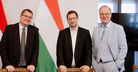 Telex Guly S Gergely Visszat Rt