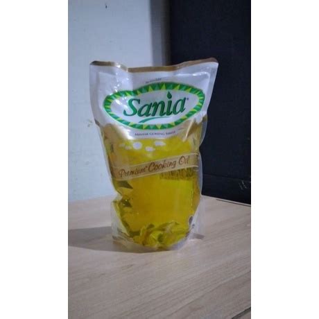 Jual Minyak Goreng Sania Premium Cooking Oil Liter Shopee Indonesia