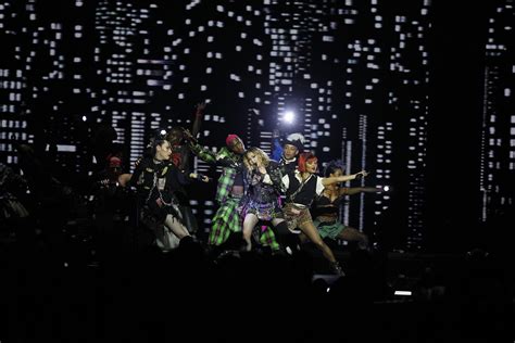 Show Da Madonna Na Praia De Copacabana