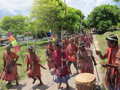 5 Budaya Dan Tradisi Masyarakat Maluku Utara Trippersid