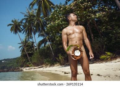 10 479 Naked Men At Beach Images Stock Photos Vectors Shutterstock