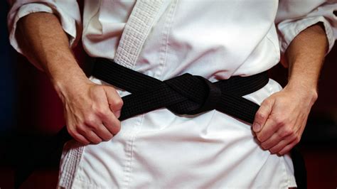 How To Tie Your Brazilian Jiu Jitsu Belt Evolve University Atelier Yuwaciaojp