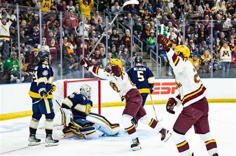 Minnesota Hockey: Gophers score six third-period goals in 9-2 win over ...