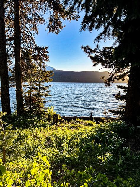 The Ultimate Travel Guide To Diamond Lake Oregon Everything You Need