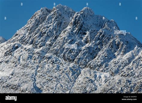 East Face Of Tryfan Hi Res Stock Photography And Images Alamy