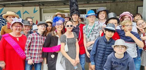 Cherbourg en Cotentin Le collège Saint Paul fête le jubilé de la reine