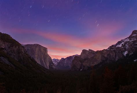 Yosemite National Park Tunnel View Star Trails Sunrise - Travel Caffeine