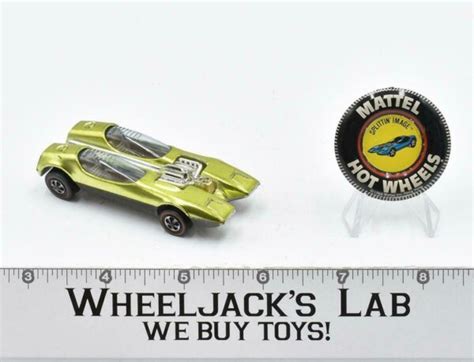 Splitting Image Lime With Button Redline Hot Wheels Mattel Vintage RL Wheeljack S Lab