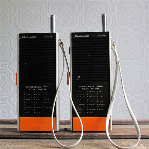 Vintage Midland Walkie Talkie