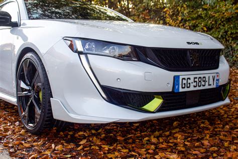 Test: Peugeot 508 PSE er helt håbløs, helt fantastisk