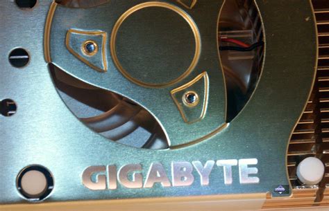 Gigabyte 3D1 2xGeForce 6600GT And K8NXP SLI Motherboard