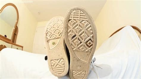 Alternative Model S Sneakers And Sock SOLES MOV Amateur Soles Giantess And Footjobs