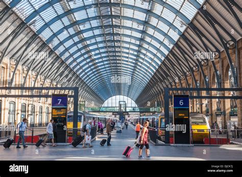 England London Kings Cross Kings Cross Station Platforms Stock