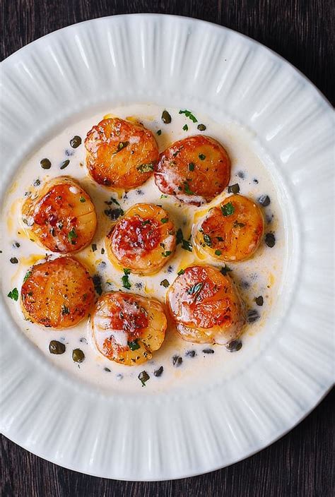 Seared Scallops With Creamy Lemon Caper Sauce 30 Minutes One Pan