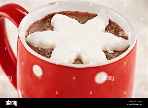 Hot Chocolate Cocoa Drink Hi Res Stock Photography And Images Alamy