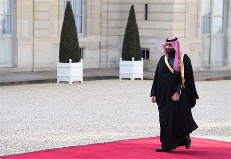 محمد بن سلمان يلتقي ماكرون في الإليزيه