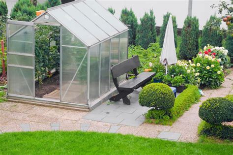 23 Wonderful Backyard Greenhouse Ideas