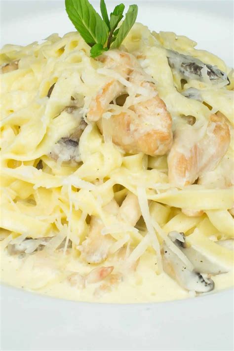 Olive Garden Chicken And Shrimp Carbonara Recipe