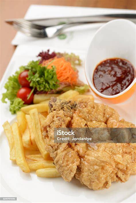 Fried Chicken Chop Stock Photo - Download Image Now - Appetizer, Chicken Meat, Cooked - iStock