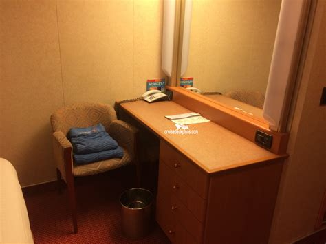 Carnival Splendor Cabin 7227