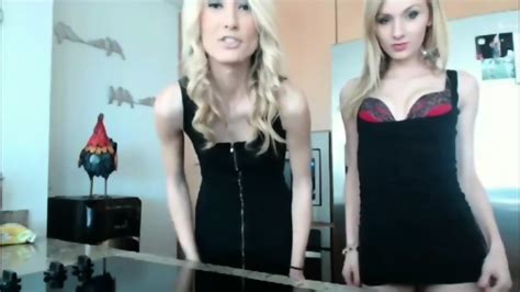 Elise Wants To Fuck Good Touching Son