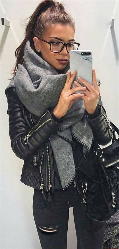 27 Cool Leather Jacket Outfits For This Fall Preppy Winter Outfits Leather Jacket Outfits