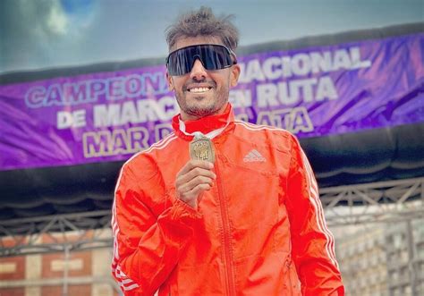 JUAN MANUEL CANO CAMPEÓN NACIONAL DE MARCHA EN RUTA CORONADOS DE GLORIA