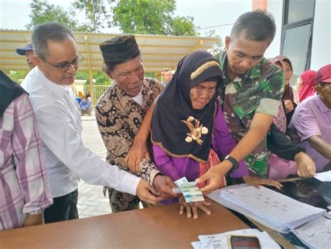 Monitoring Program Penyaluran Bantuan Di Halaman Kantor Bpbd Kota