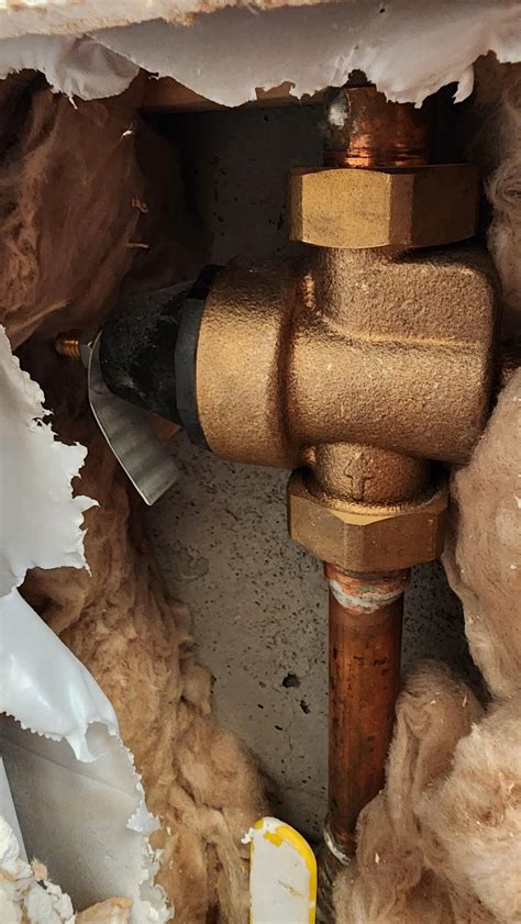 New watts pressure reducing valve leaking from screw : r/Plumbing