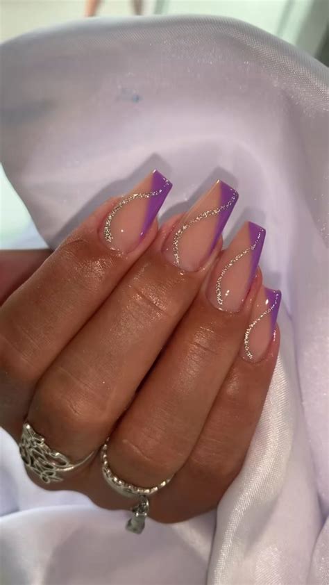 Pin By On Unhas Violet Nails Lilac Nails Purple Acrylic Nails