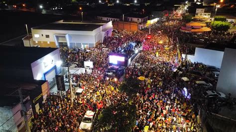 Sucesso do momento O Kanalha arrasta multidão no primeiro dia do Barra