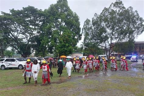 Gki Onomi Flavouw Sentani Gelar Drama Jalan Salib Peringati Wafat Isa