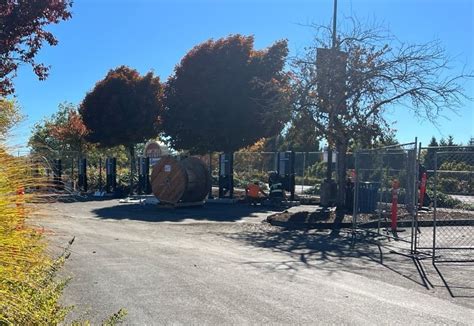 Tesla Builds Its First North American V4 Supercharger Station In Oregon