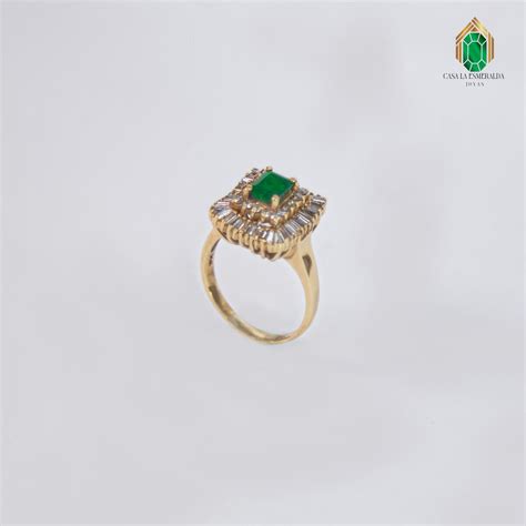 Anillo Oro Blanco Con Esmeralda Ovalo Y Diamantes Joyer A Casa La