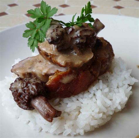 Filet mignon de porc aux morilles pour 4 personnes Recettes Elle à Table