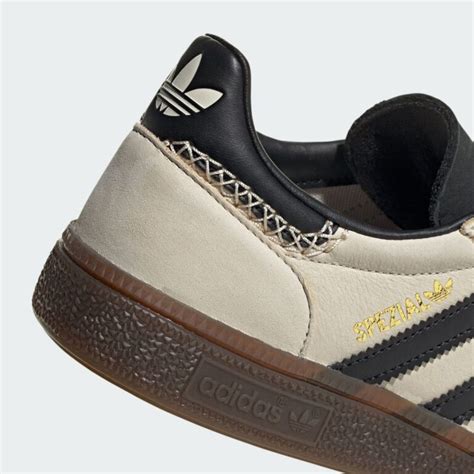 ADIDAS ORIGINALS HANDBALL SPEZIAL アディダス オリジナルス ハンドボール スペツィアル IE3698