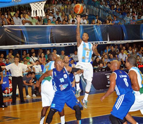 Corrientes Deportiva Gran Triunfo De Regatas En El Debut En La Liga