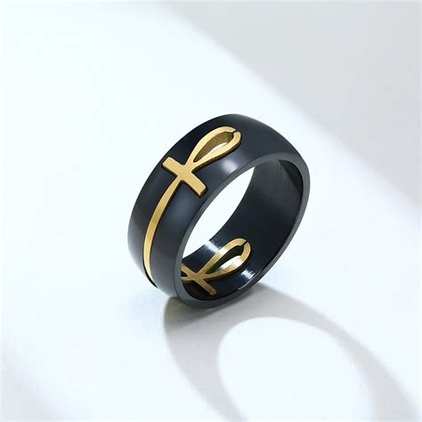 Bague Avec La Croix Egyptienne Pour Homme L Ankh En Noir Or Ou Argent