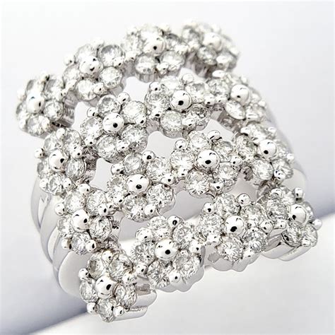 Kt White Gold Ring Ct Diamonds Catawiki